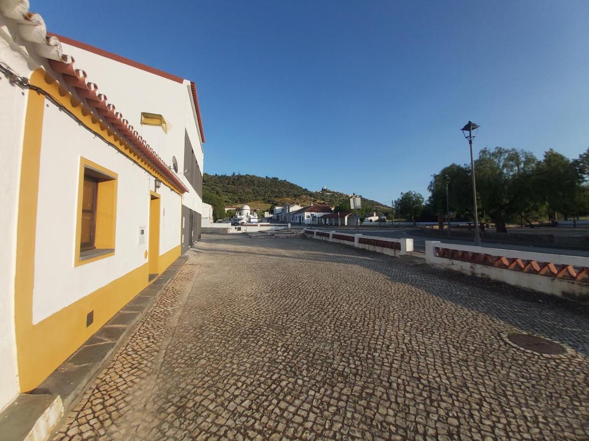 Casa Da Avo Velhinha Villa Telheiro Bagian luar foto